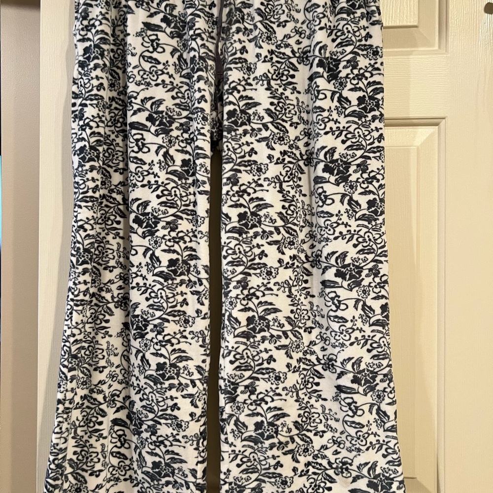daniel buchier by maiyan lounge pants BOGO!